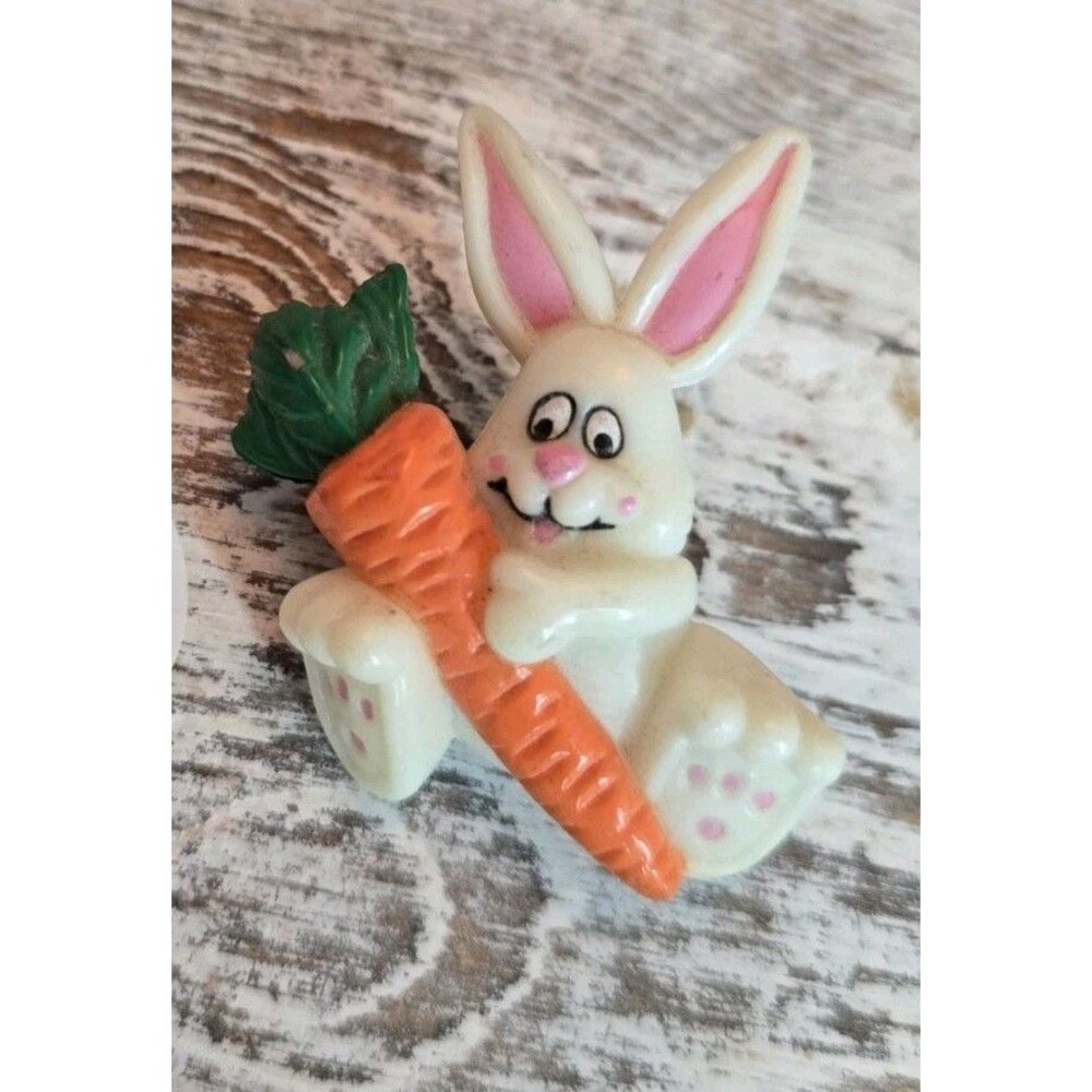 Vintage Easter Bunny Brooch Carrot Cute Novelty Pin Plastic China Jewelry #415